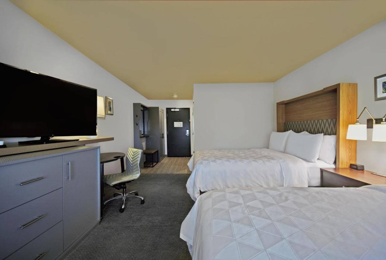Holiday Inn Grand Rapids North - Walker By Ihg Zewnętrze zdjęcie