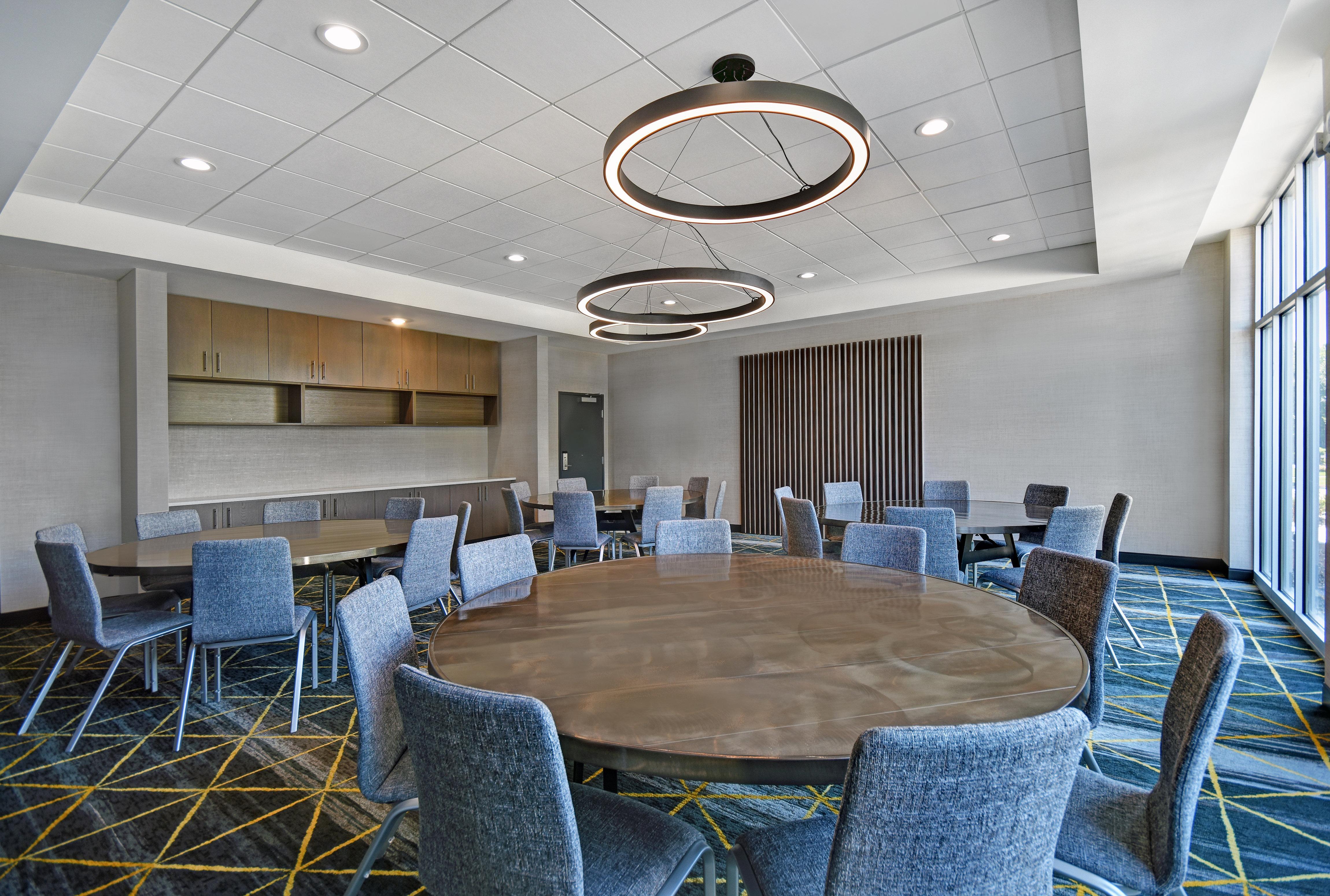 Holiday Inn Grand Rapids North - Walker By Ihg Zewnętrze zdjęcie